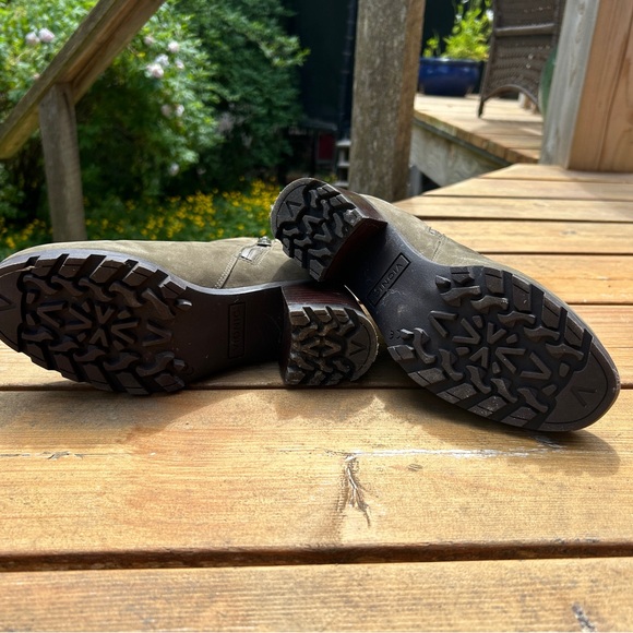 Vionic Wilma Olive Nubuck Waterproof Boots Size 6 - Picture 16 of 16